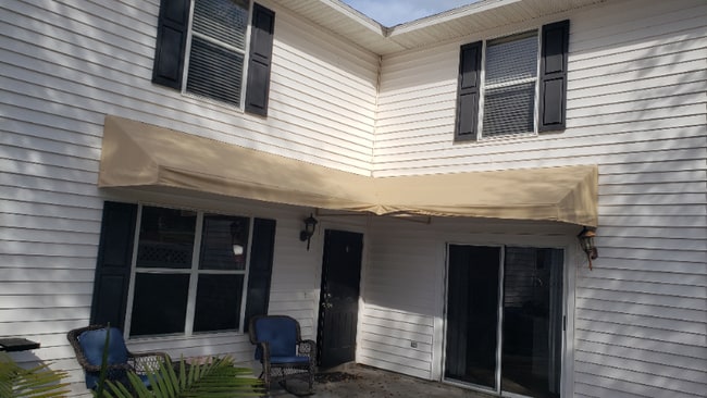 Building Photo - 644 16th St