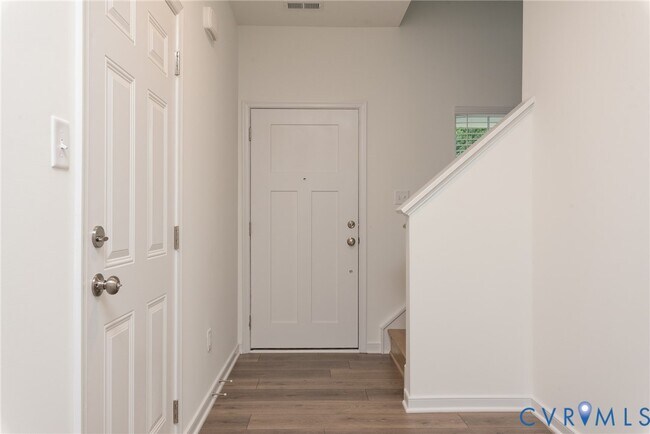 Building Photo - 6501 Bolles Landing Ct