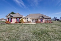 Building Photo - One Level Home in Bedford County