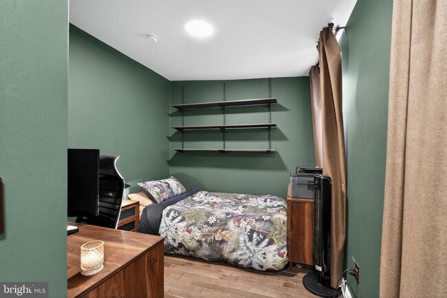 Building Photo - 1616 Webster St