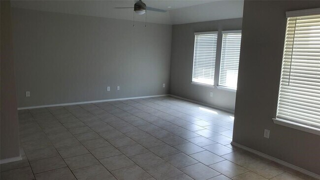 Building Photo - 22514 Busalla Trail