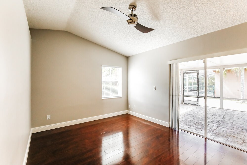 Building Photo - 210 NW 207th Way