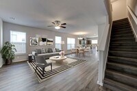 Building Photo - Spacious 4 Bed, 2.5 Bath Home | Now $2,399...