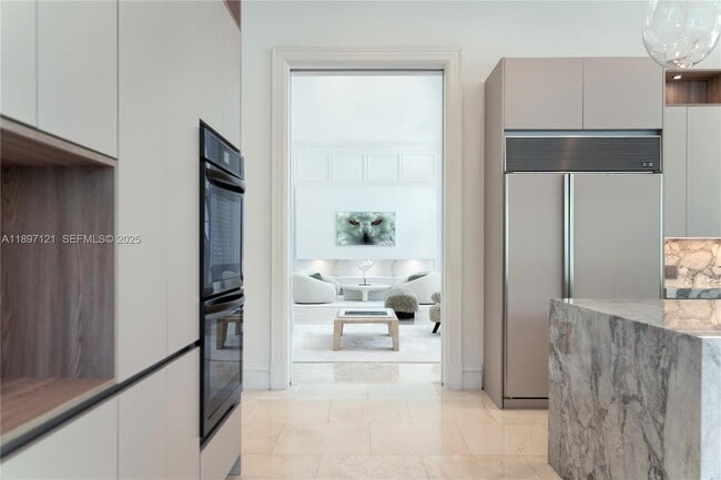 Building Photo - 26 Tahiti Beach Island Rd