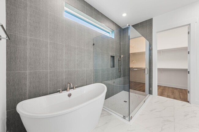 Building Photo - 169 Orman Ct