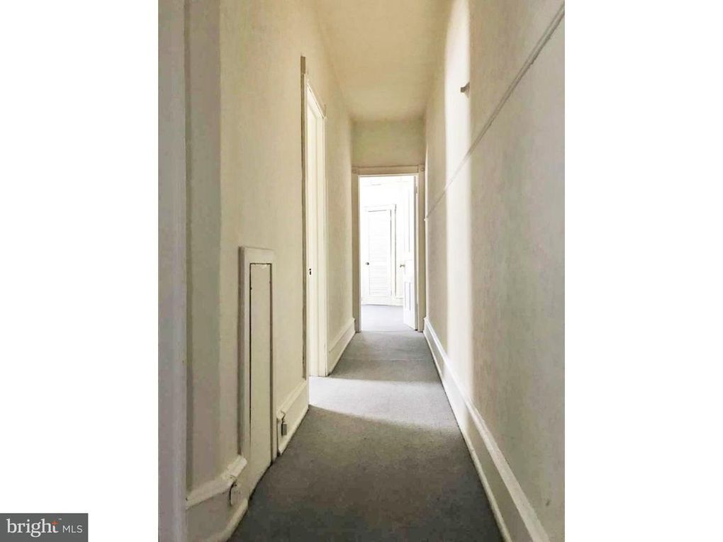 Building Photo - 1318 N 57th Street