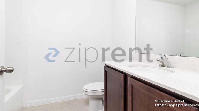 Building Photo - 17568 Northlake Grv Dr