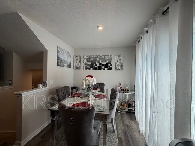 Building Photo - 35 Cecelia Way