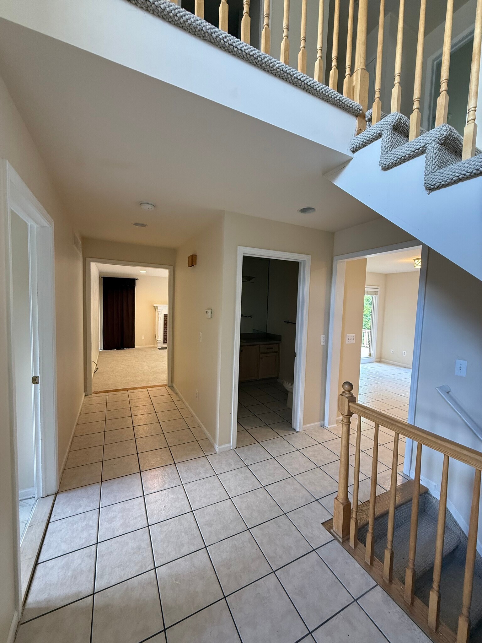 Building Photo - 7782 Watford Dr