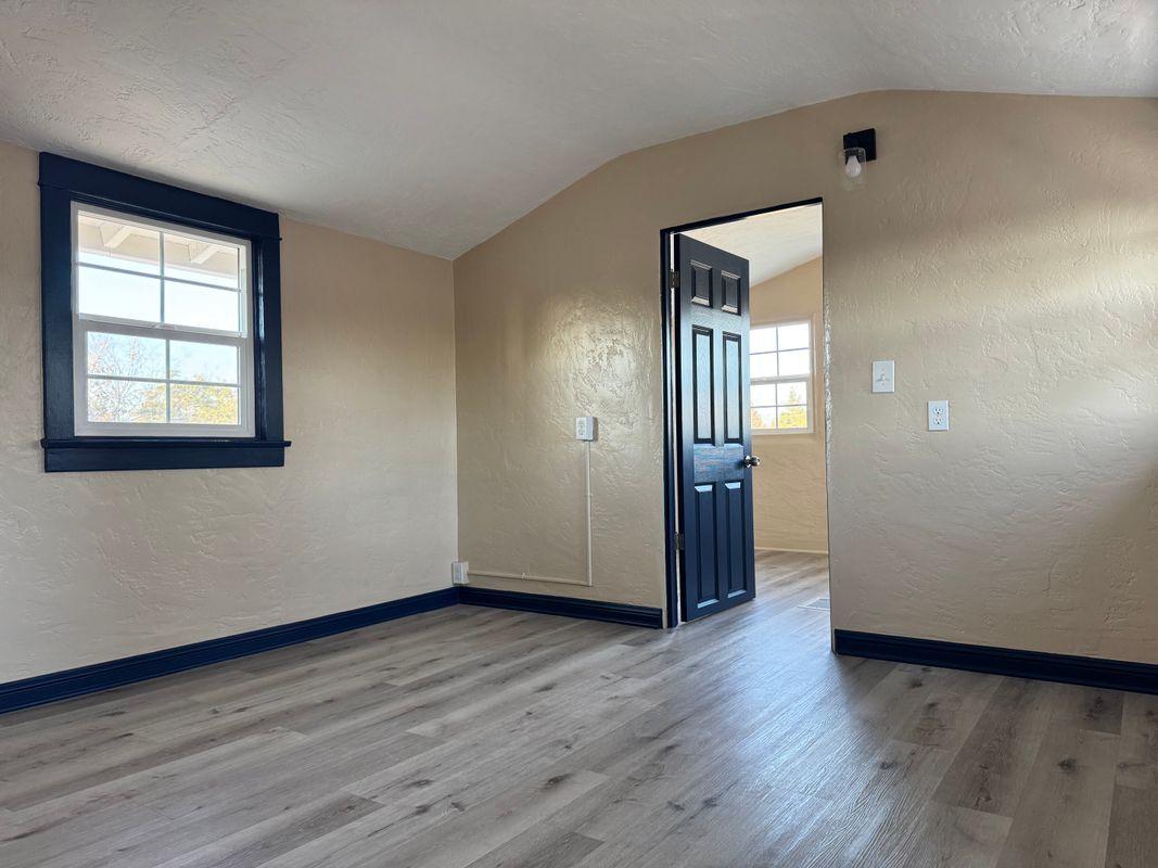 Building Photo - 3719 McKenzie St