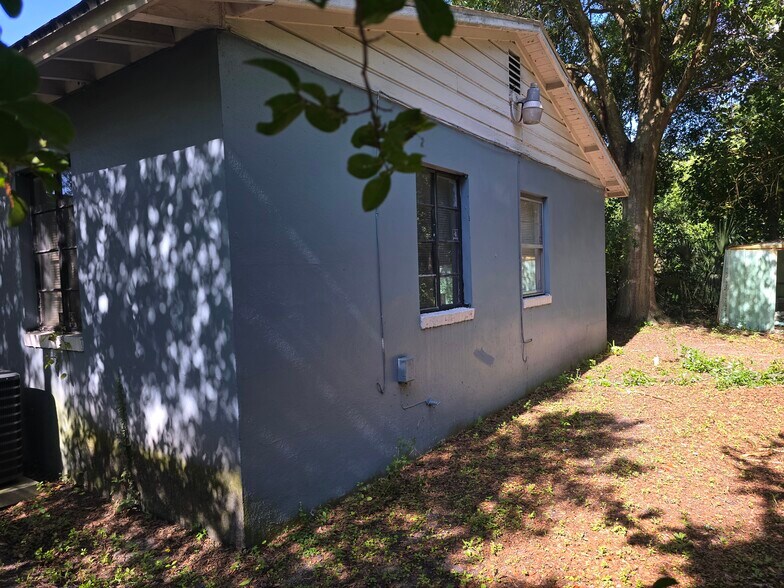 Backyard - 43 W 41st St