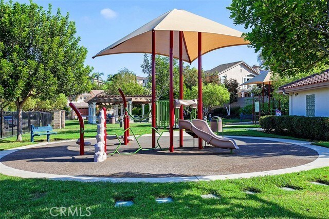 Building Photo - 27731 Daisyfield Dr