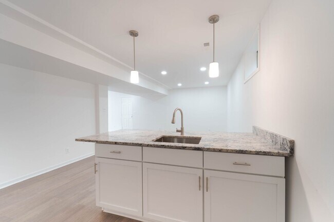 Building Photo - Fabulous Home in Aquia Harbor