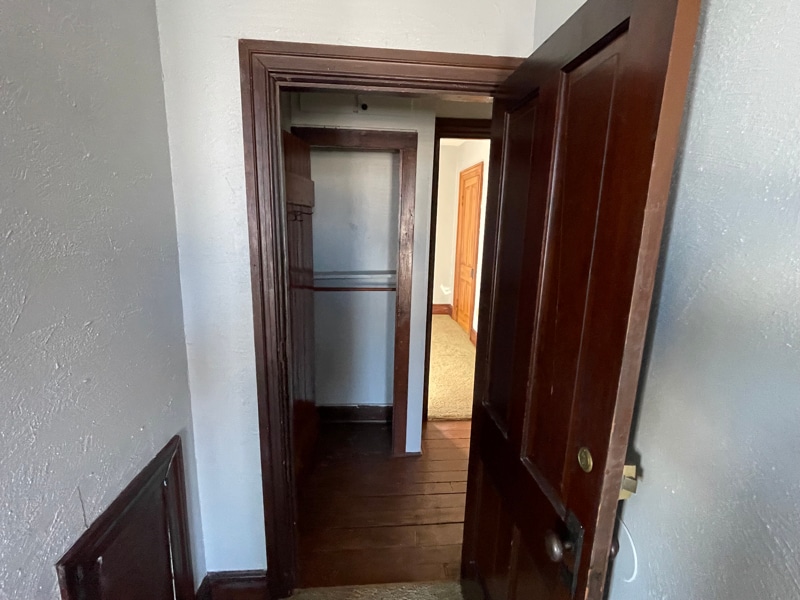 Building Photo - 156 S Broad St