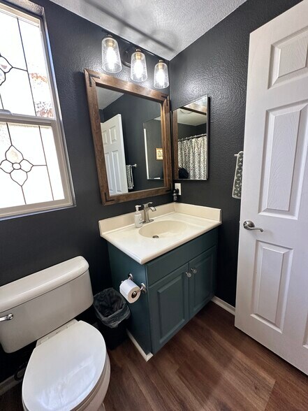 Building Photo - 732 Portside Pl