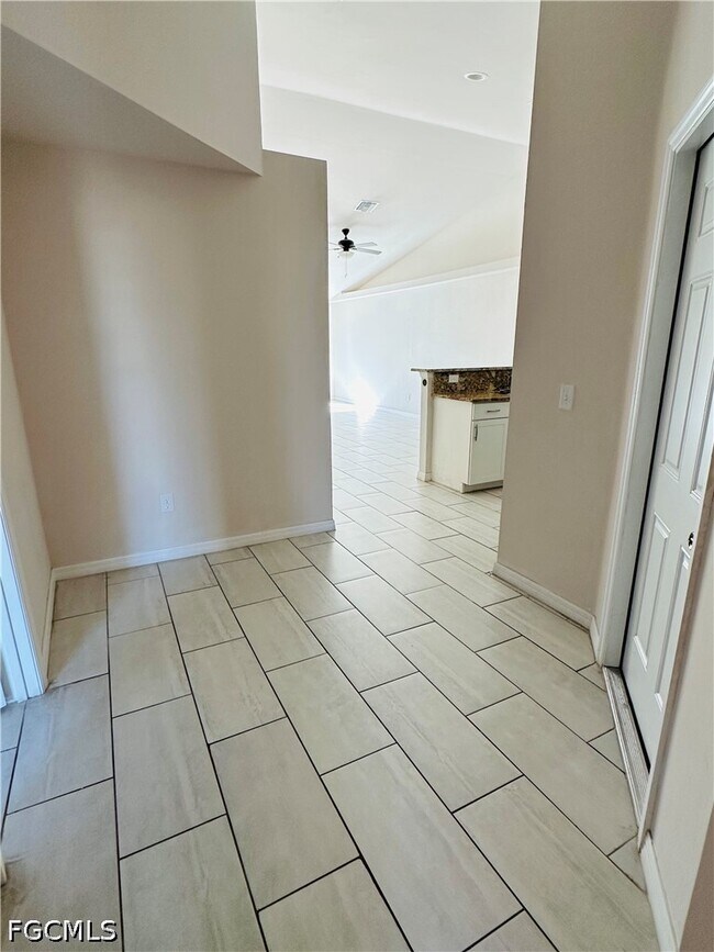 Building Photo - 217 Cape Coral Pkwy W