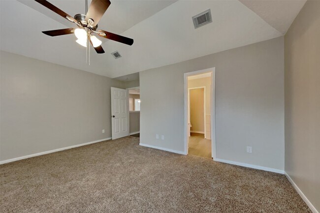 Building Photo - 12618 Duchess Ln