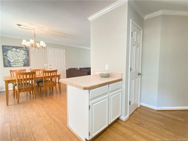 Building Photo - 92 Hunters Ridge