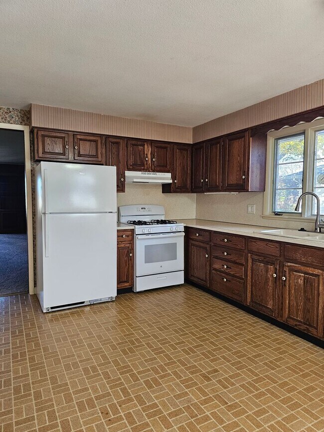 Building Photo - Great Two Bedroom Home in Haskins