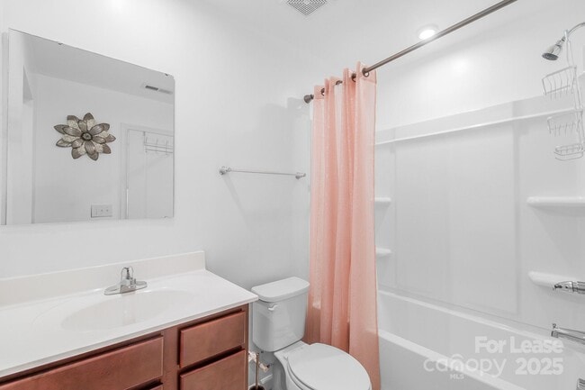 Building Photo - 2715 Sydney Overlook Ln