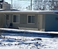 Building Photo - 4445 Circle Place #3