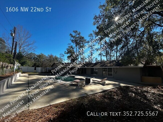 Building Photo - 1606 NW 22nd St