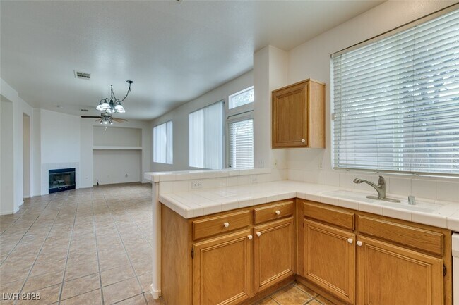 Building Photo - 1509 Cimarron Crest St