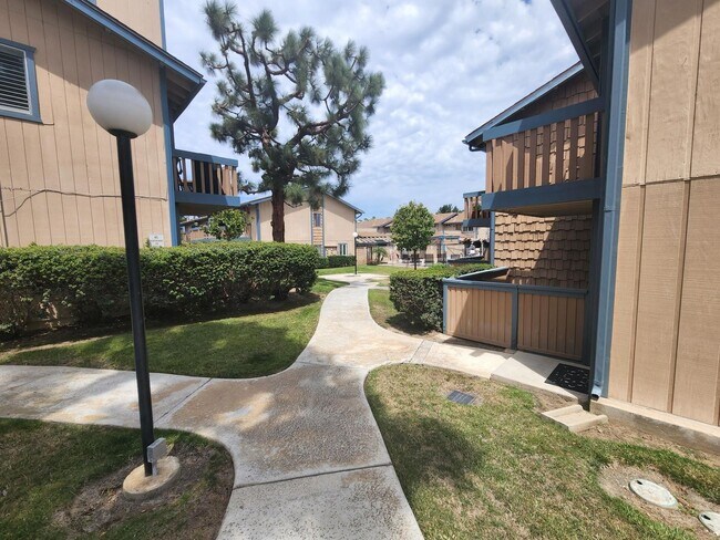 Building Photo - Seascape Community: 2 Bedroom 2.5 Bath Tow...
