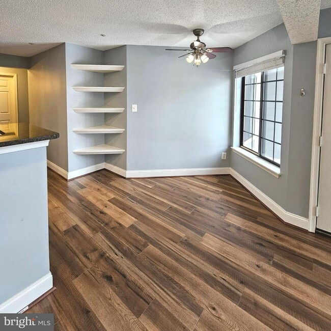 Building Photo - 7009 Birkenhead Pl
