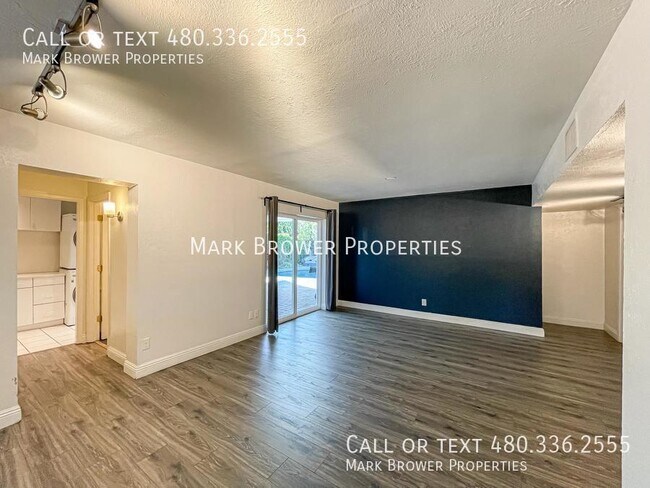 Building Photo - 6732 E 6th St