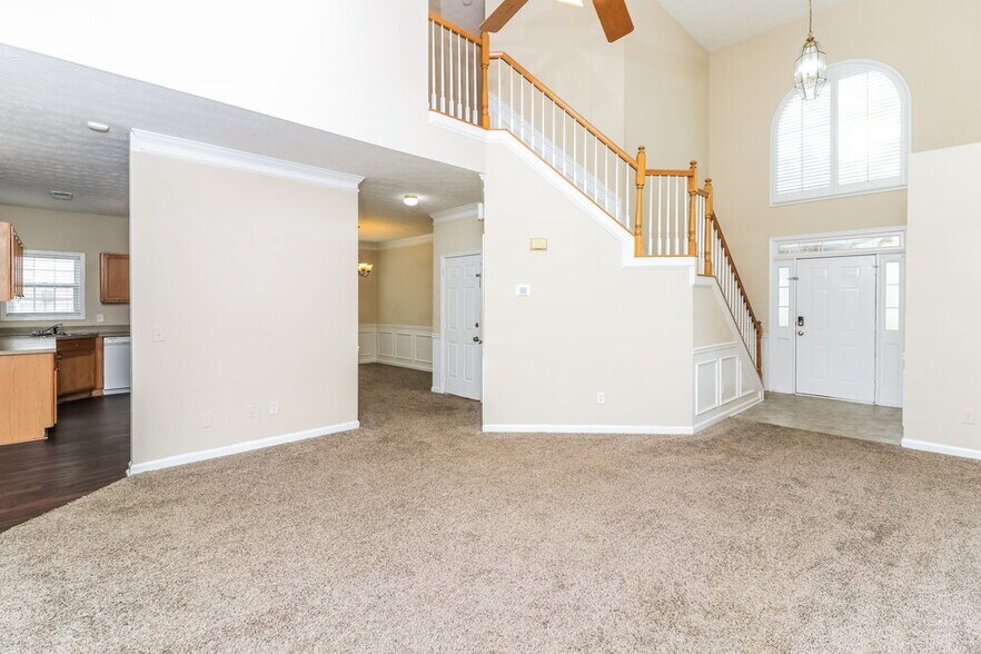 Building Photo - 169 Weatherstone Dr