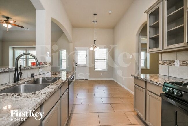 Building Photo - 29326 Buffalograss Ct