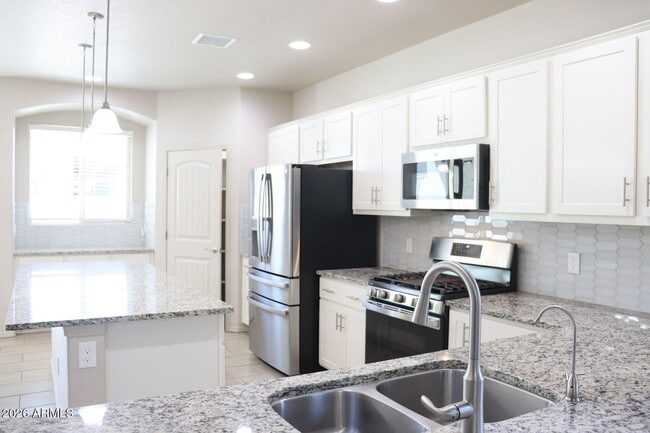 Building Photo - 288 Brookhaven Pl