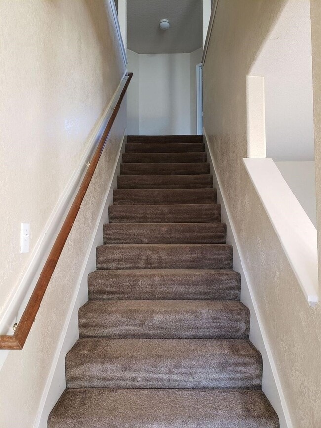 Building Photo - 15810 Sheldon Ridge Way