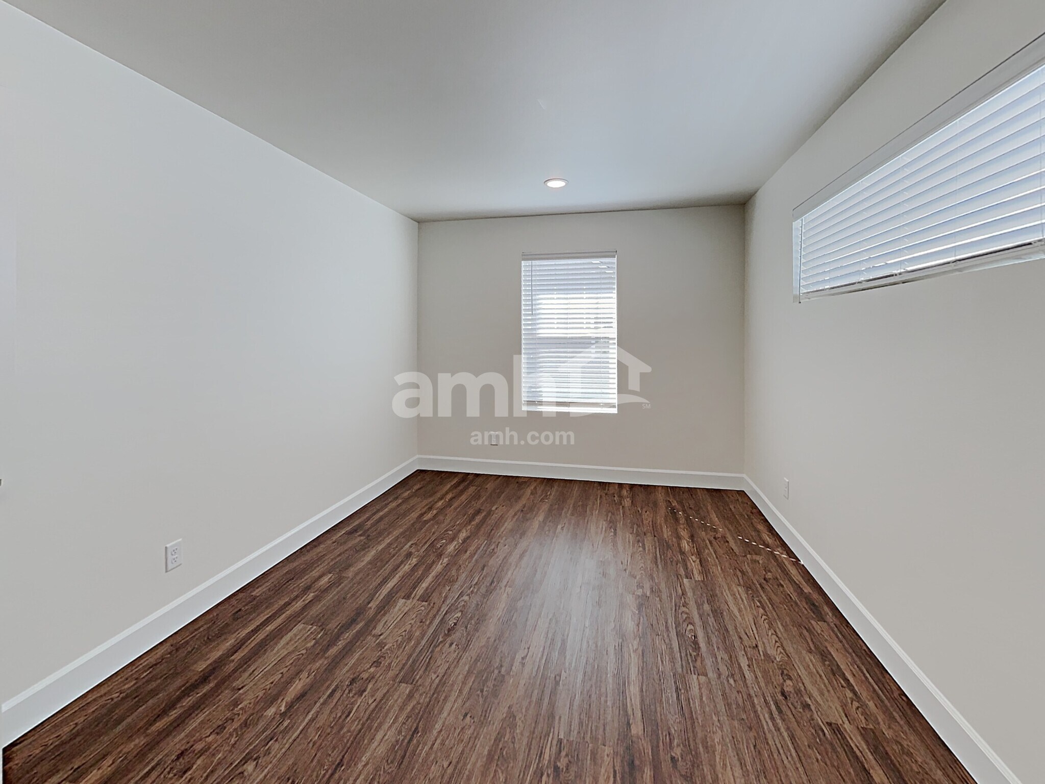 Building Photo - 33072 Eagle Peak Ln