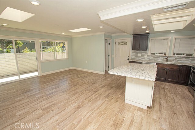 Building Photo - 2046 Via Mariposa E