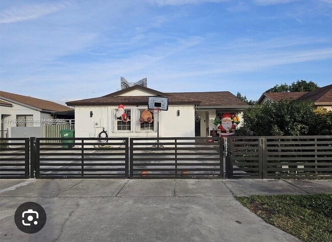 Primary Photo - 18317 SW 114th Ct