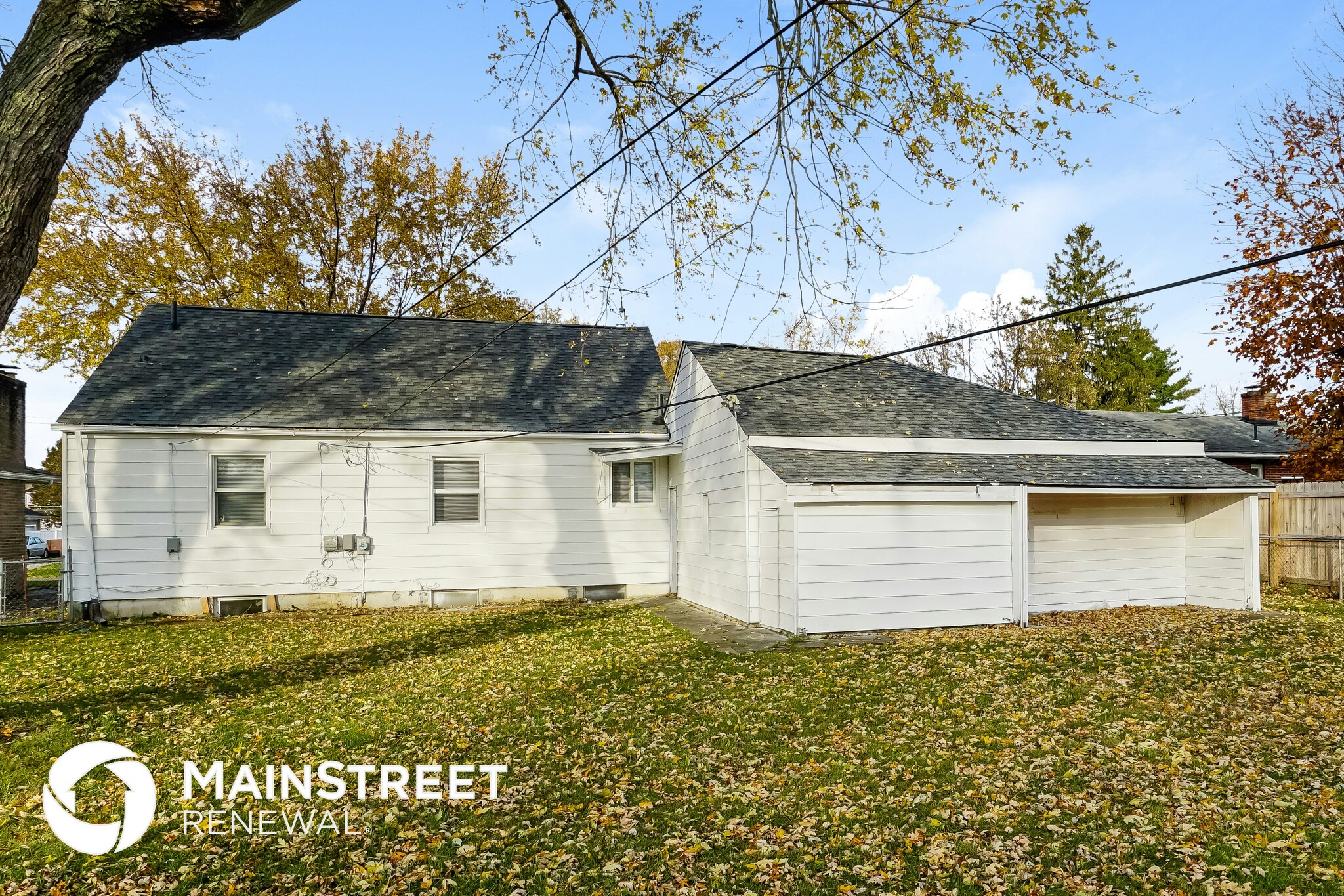 Building Photo - 1646 Oakwood Ave