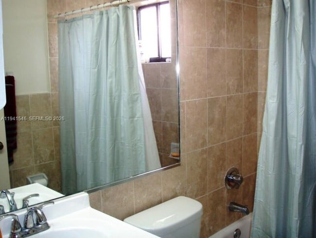 Building Photo - 5290 W 21st Ct