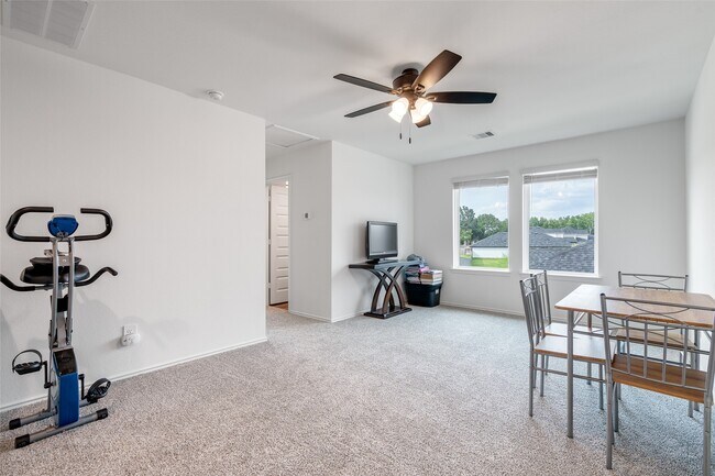 Building Photo - 2815 Magnolia Blossom Ln