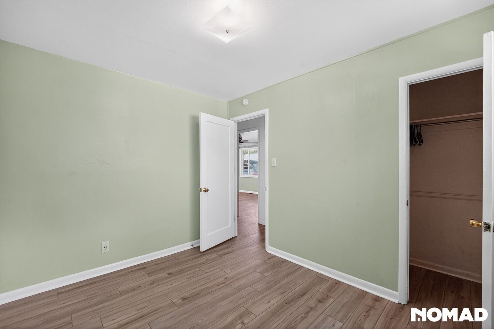Building Photo - 2520 S Knox Ct