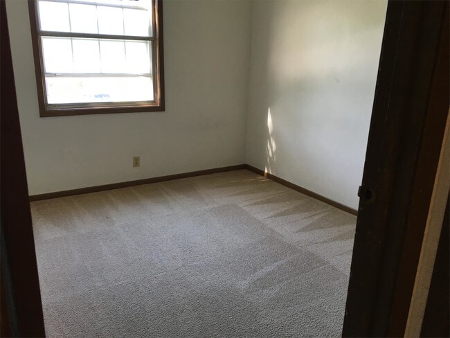 Building Photo - 408 N Highland St