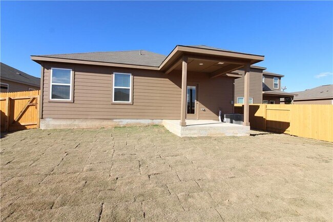 Building Photo - 509 Washington Dr