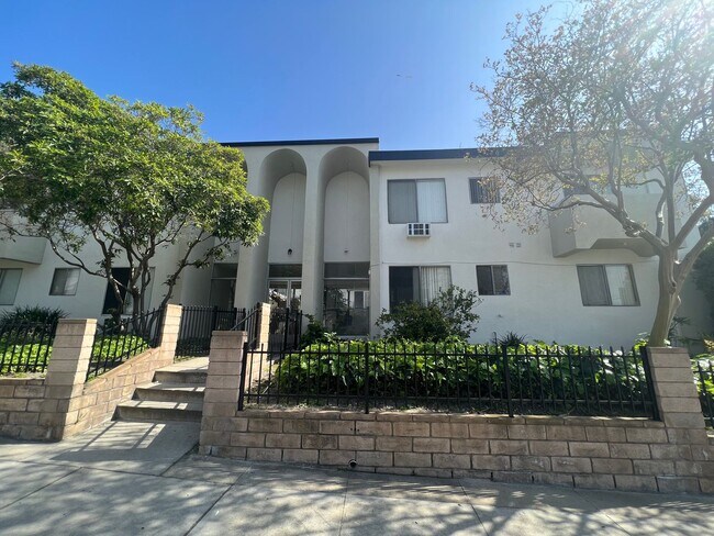 Building Photo - 7766 Wyngate St