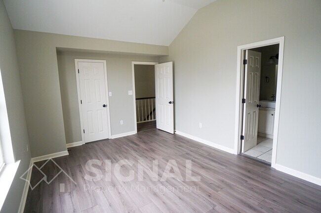 Building Photo - 112 Timberleaf Cir
