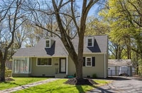 Building Photo - 1505 Cutshaw Pl