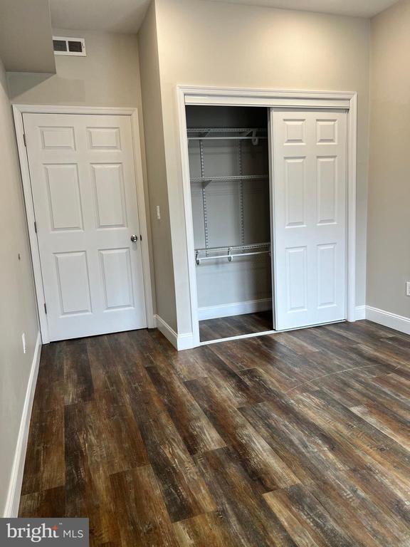 Building Photo - 1302 N 22nd St