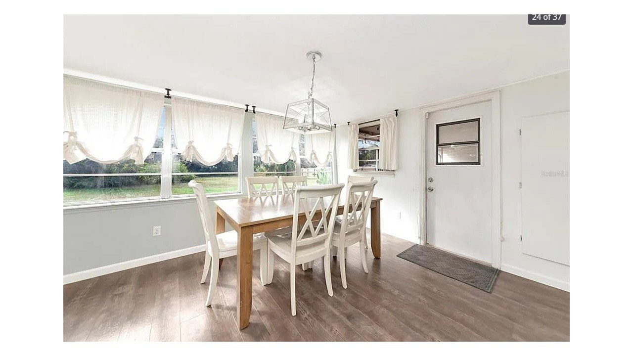 Building Photo - 6412 47th Ave E