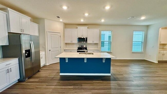 Building Photo - 11170 Hollow Bay dr