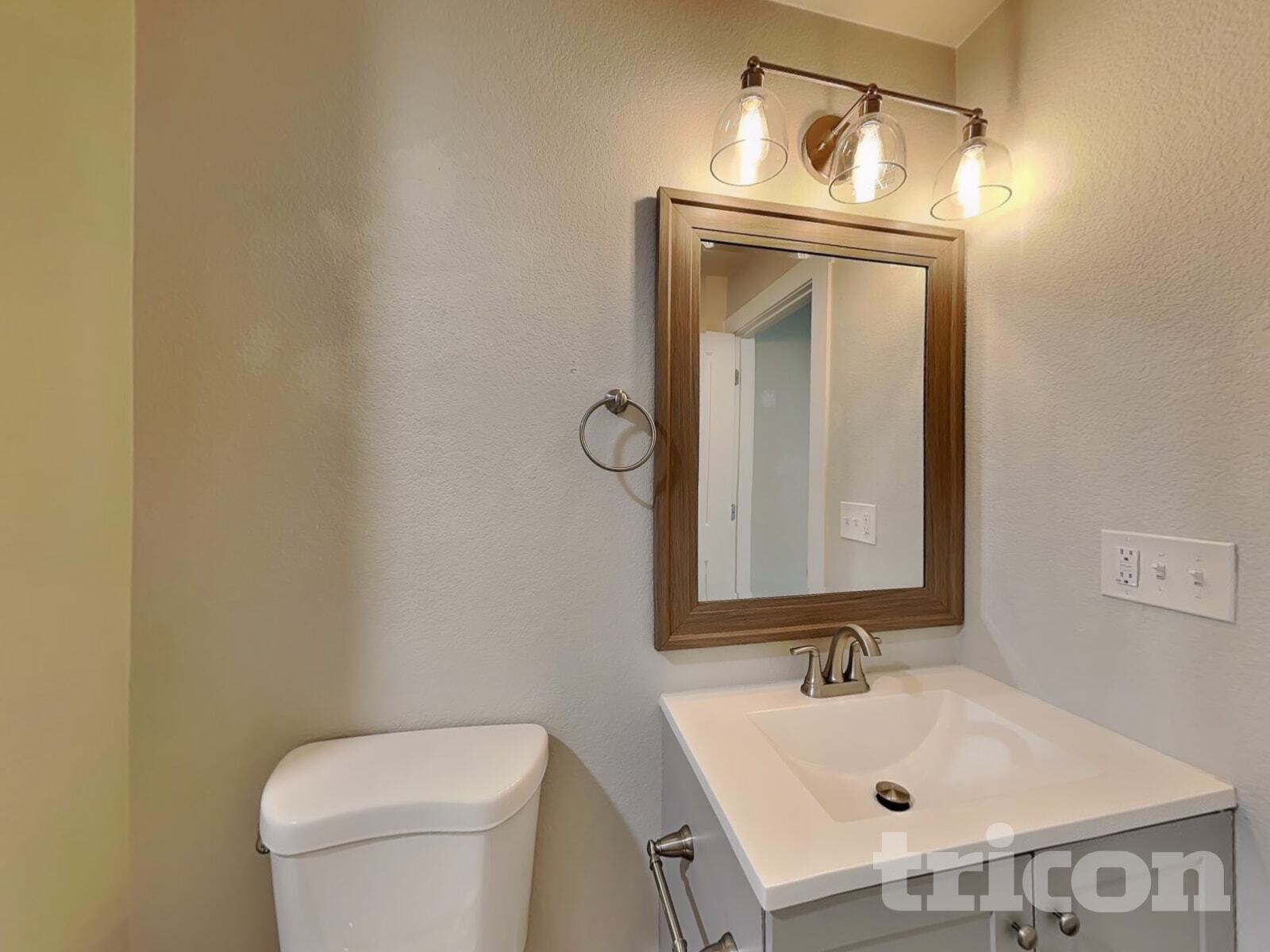 Building Photo - 16384 E Brunswick Pl